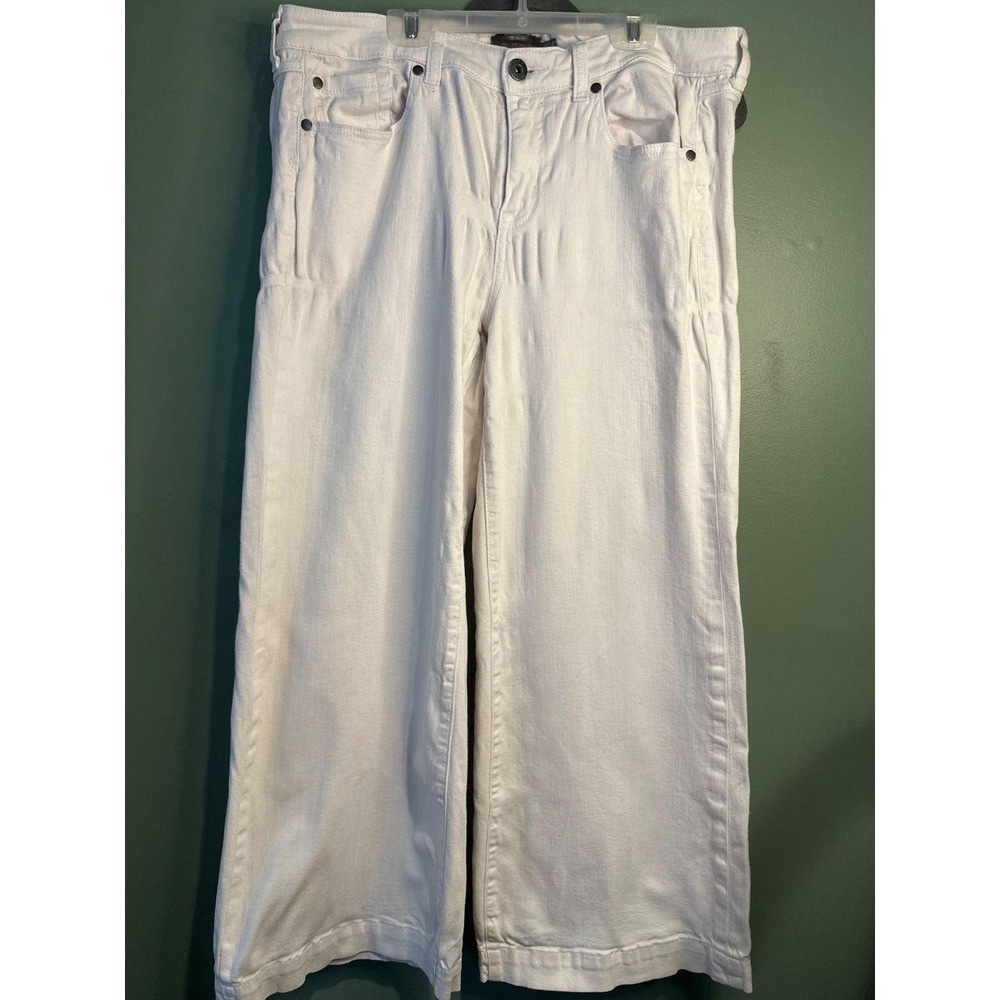 Torrid 14R White High Rise Wide Leg Jeans Vintage Stretch Cropped Denim summer